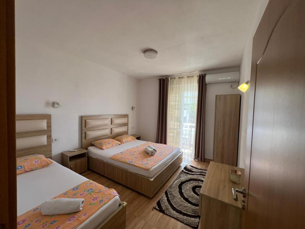 Kontiki Apartments 乌尔齐尼 外观 照片